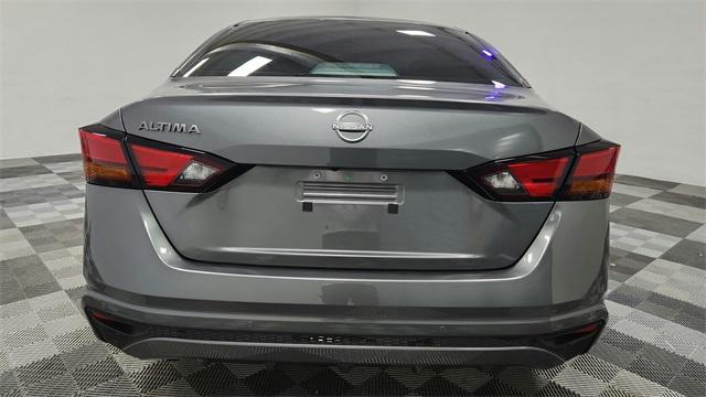 used 2024 Nissan Altima car