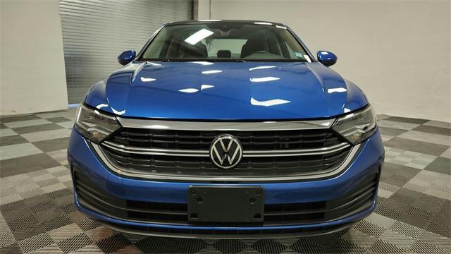 used 2023 Volkswagen Jetta car