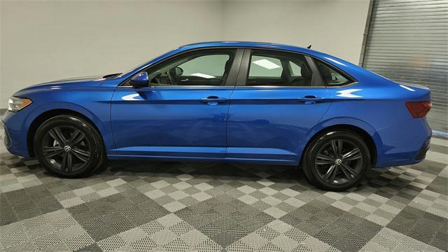 used 2023 Volkswagen Jetta car