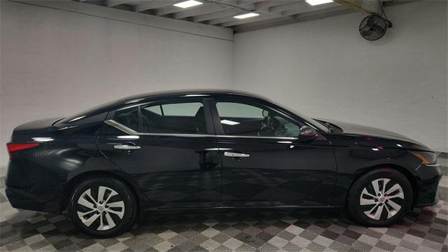 used 2024 Nissan Altima car