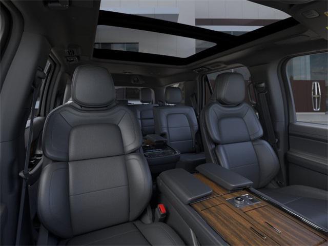 new 2024 Lincoln Navigator car, priced at $98,642