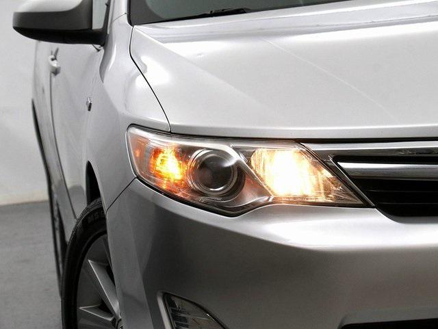 used 2013 Toyota Camry Hybrid car, priced at $14,975