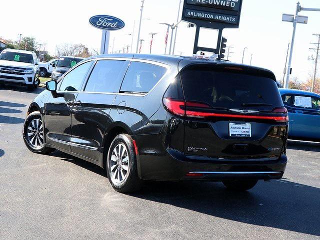 used 2023 Chrysler Pacifica Hybrid car, priced at $33,675