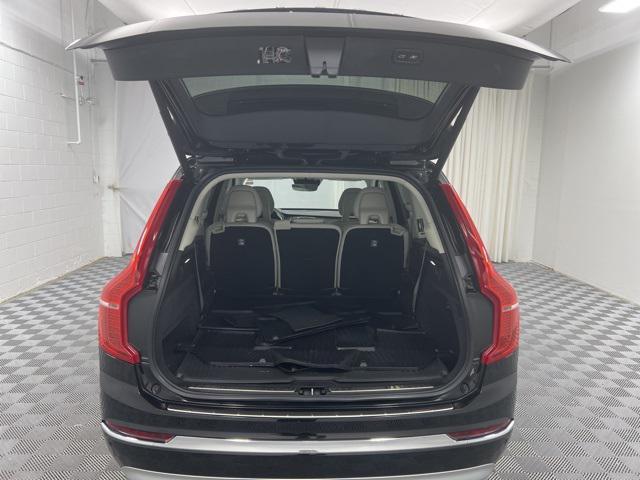 used 2022 Volvo XC90 Recharge Plug-In Hybrid car, priced at $37,975