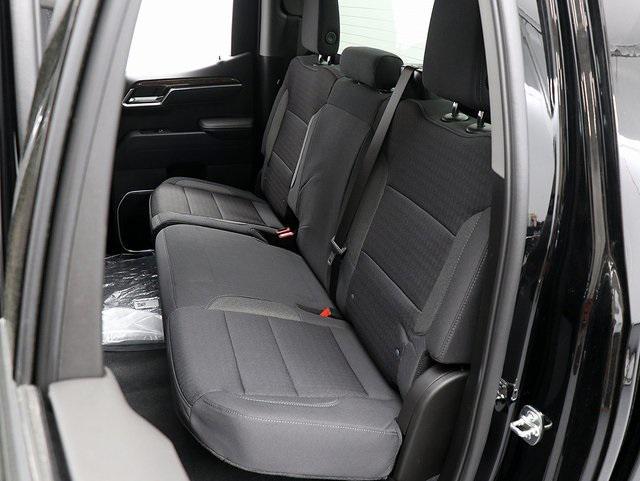new 2025 GMC Sierra 1500 car, priced at $45,126