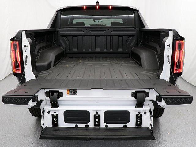 new 2025 GMC HUMMER EV Pickup car, priced at $94,709