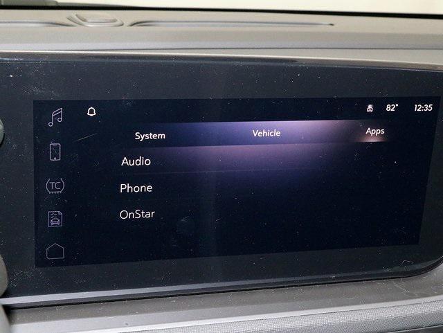 new 2025 Buick Envista car, priced at $24,552