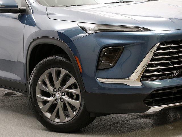 new 2026 Buick Enclave car, priced at $50,654