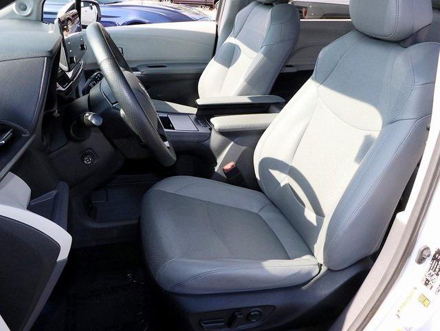 used 2022 Toyota Sienna car, priced at $44,975