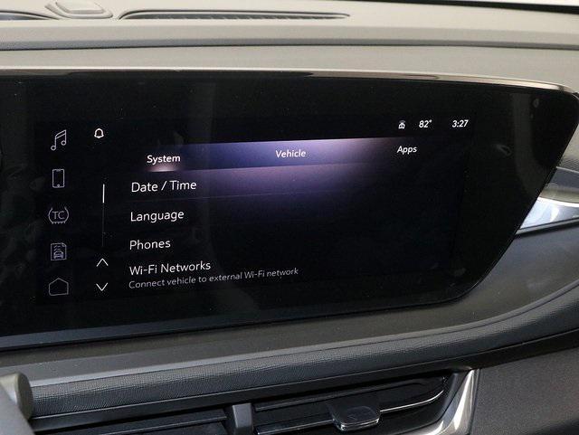 new 2025 Buick Envista car, priced at $26,198