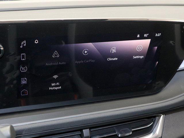 new 2025 Buick Envista car, priced at $26,198