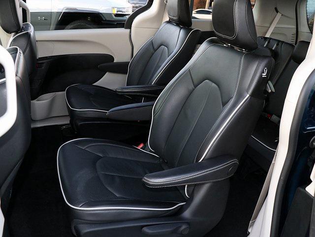 used 2023 Chrysler Pacifica Hybrid car, priced at $35,975