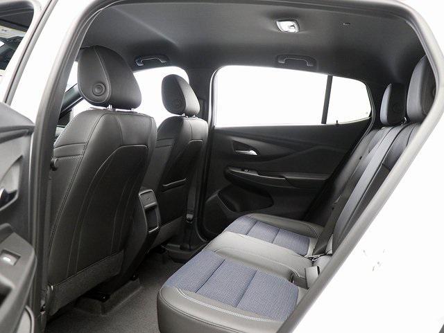 new 2025 Buick Envista car, priced at $25,195