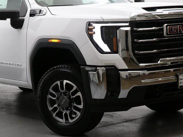 new 2025 GMC Sierra 2500 car, priced at $52,312