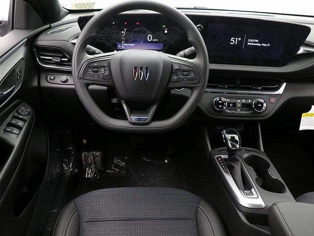 new 2025 Buick Envista car, priced at $24,595