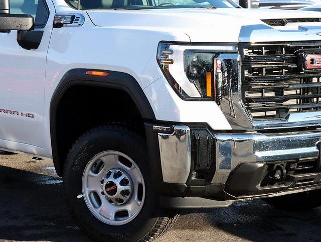 new 2025 GMC Sierra 2500 car, priced at $51,582