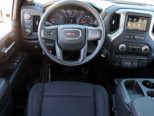 new 2025 GMC Sierra 2500 car, priced at $51,582