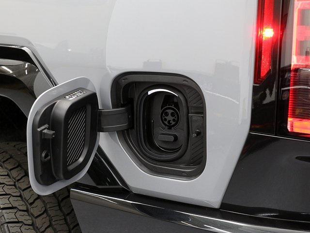 new 2025 GMC HUMMER EV Pickup car, priced at $98,594
