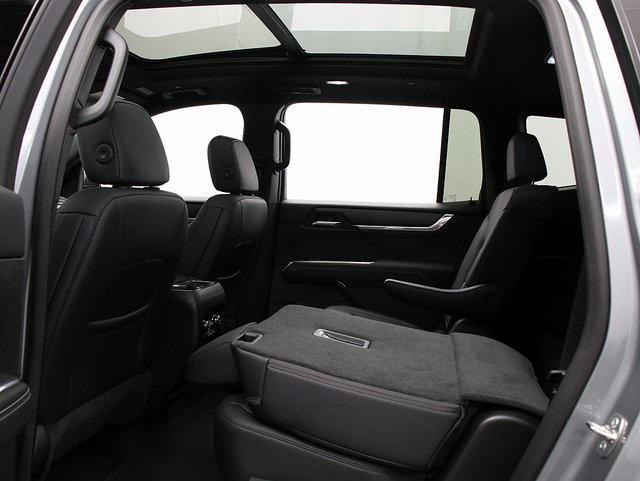 new 2025 GMC Acadia car, priced at $52,188