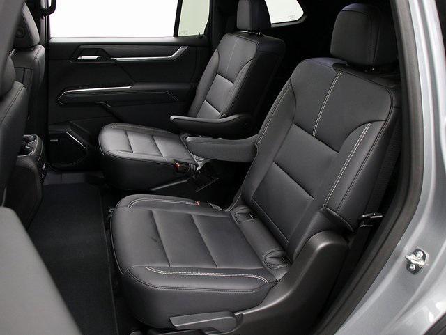 new 2025 GMC Acadia car, priced at $52,188