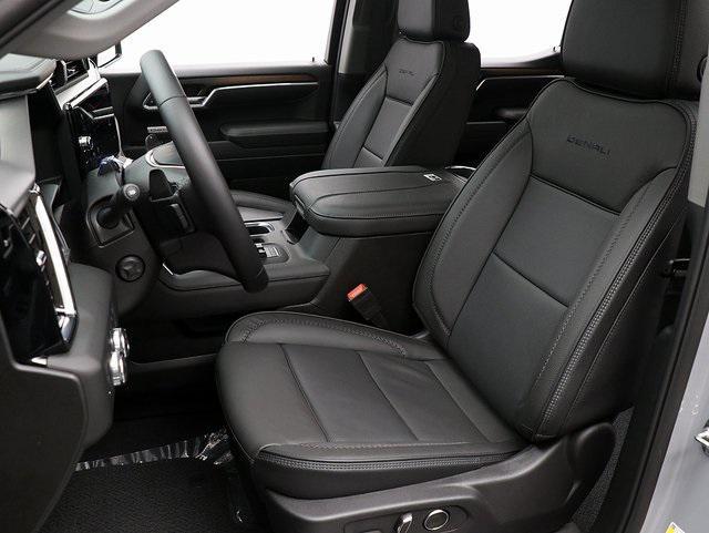 new 2025 GMC Sierra 1500 car, priced at $77,550