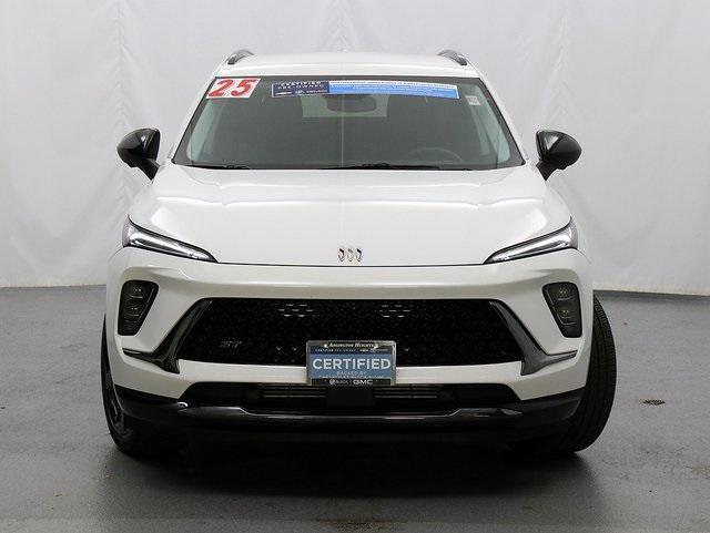 used 2025 Buick Envision car, priced at $33,875