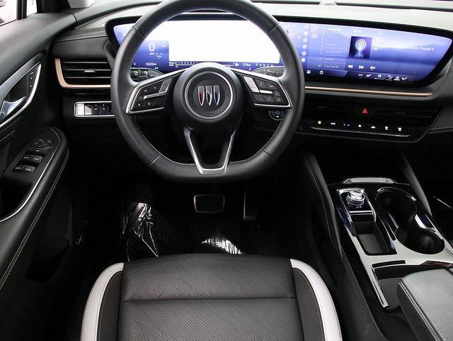 used 2025 Buick Envision car, priced at $33,875