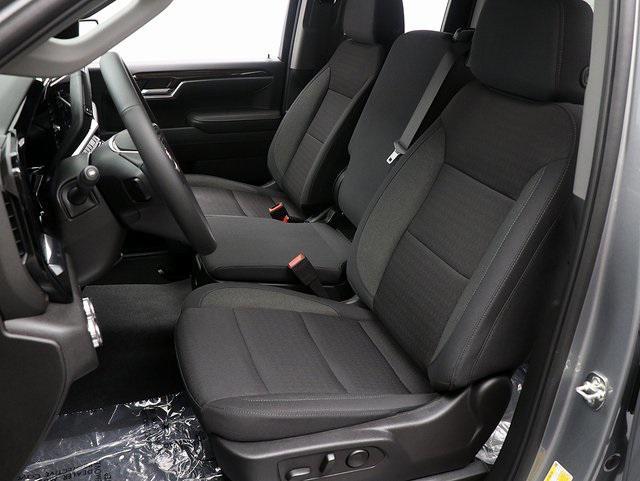 new 2025 GMC Sierra 1500 car, priced at $45,126