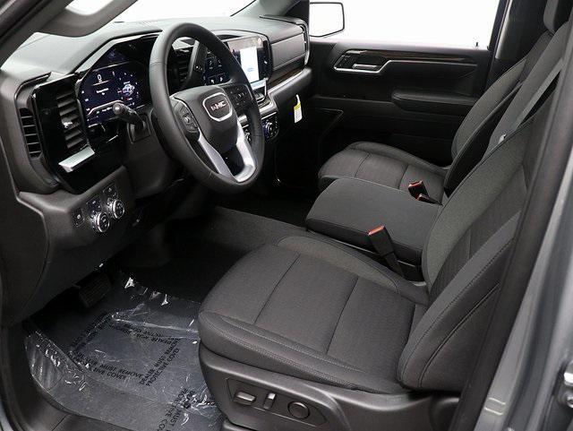 new 2025 GMC Sierra 1500 car, priced at $45,126