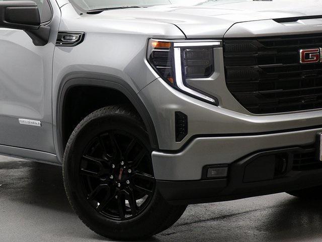 new 2025 GMC Sierra 1500 car, priced at $45,126