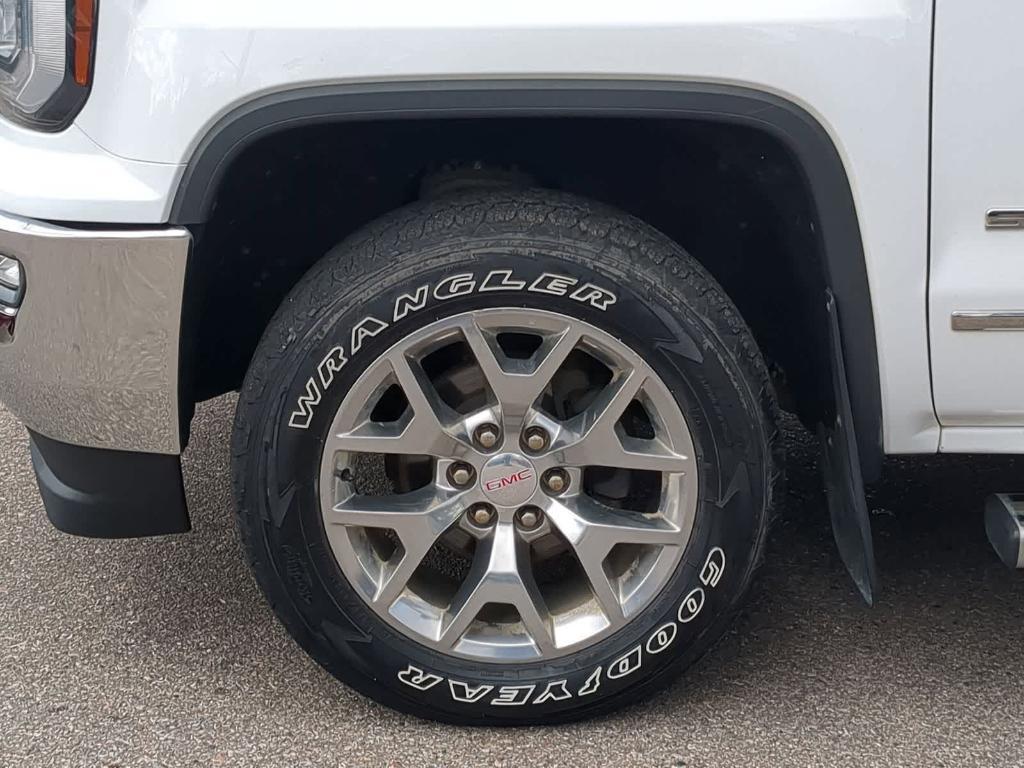 used 2018 GMC Sierra 1500 car, priced at $27,789