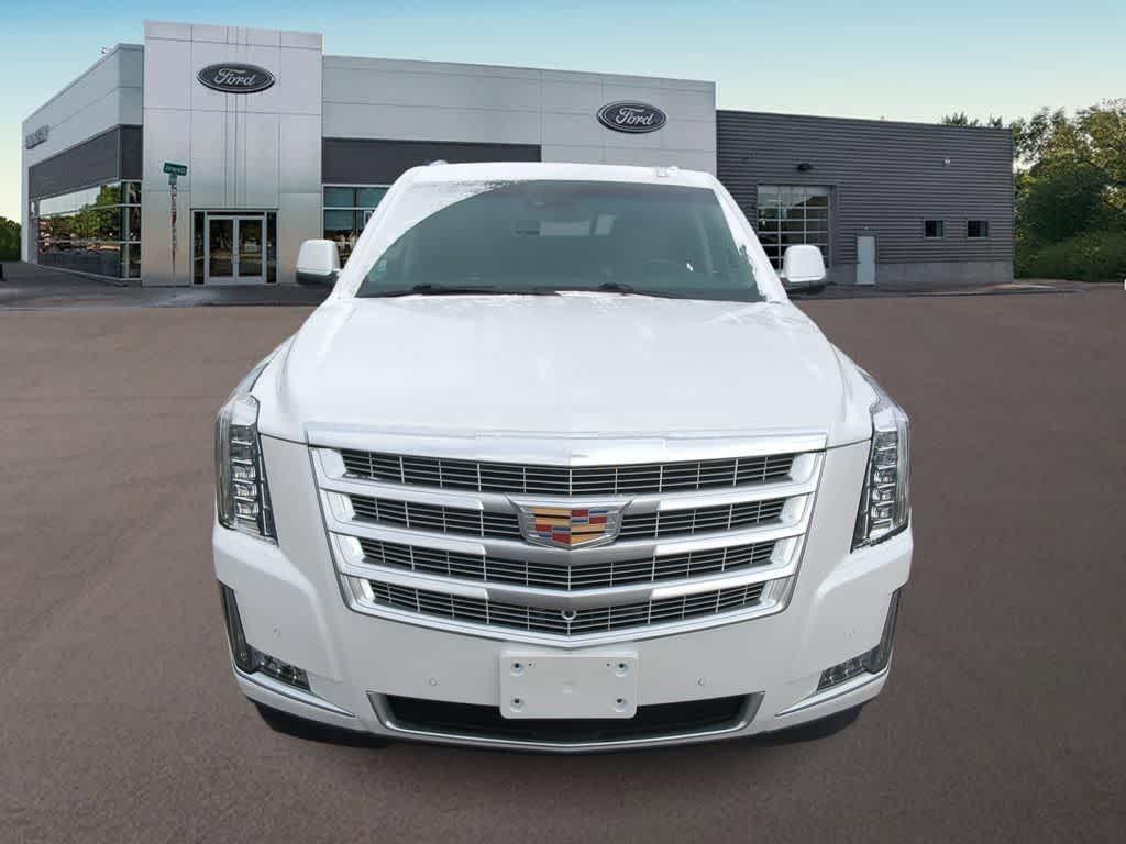 used 2019 Cadillac Escalade car, priced at $30,995