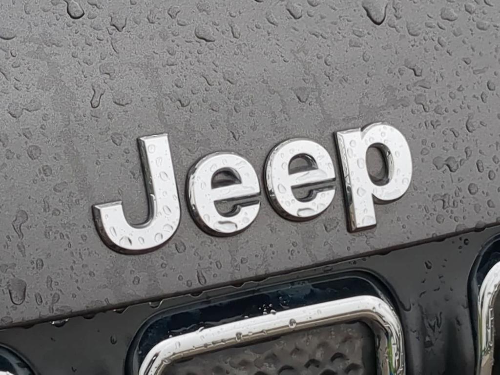 used 2022 Jeep Compass car, priced at $16,409