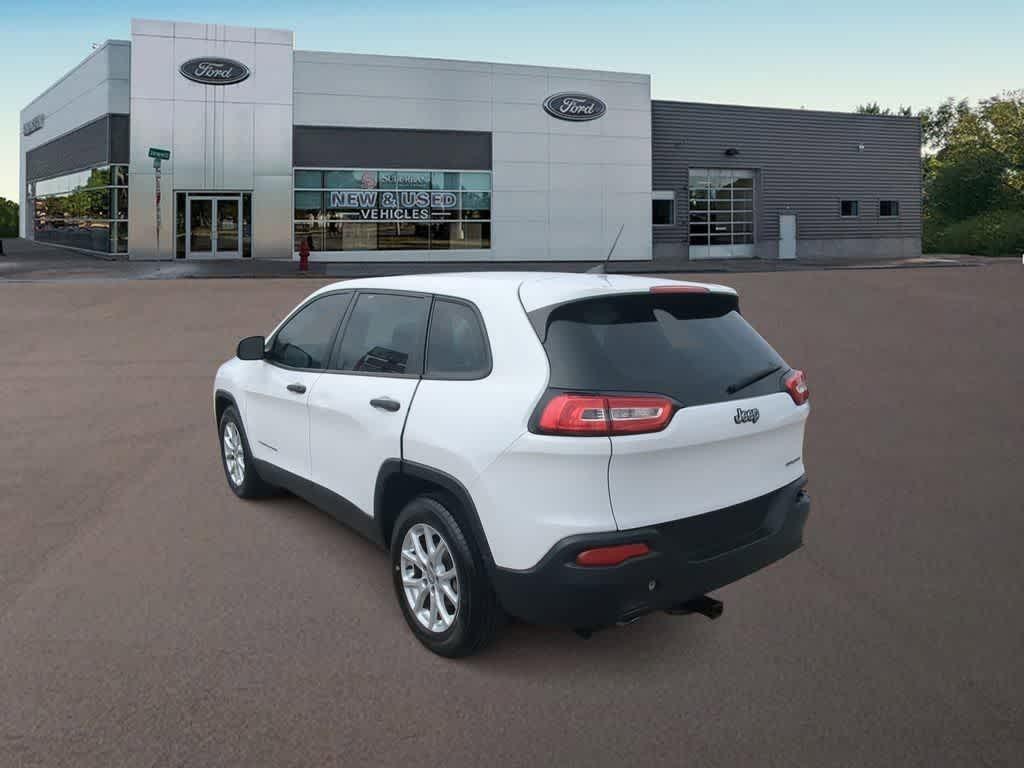 used 2016 Jeep Cherokee car, priced at $12,295