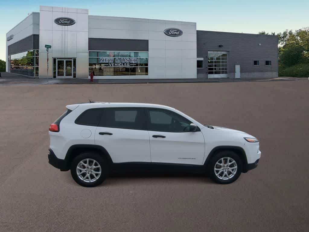 used 2016 Jeep Cherokee car, priced at $12,295