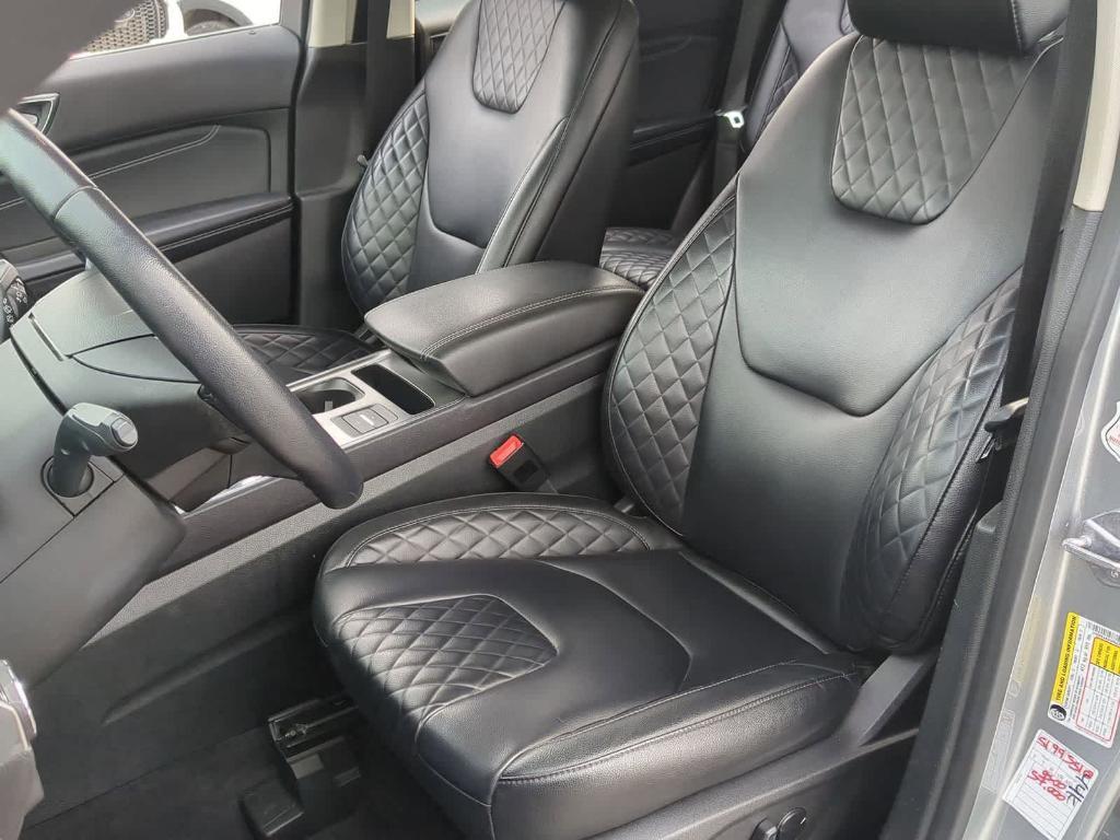 used 2023 Ford Edge car, priced at $24,995