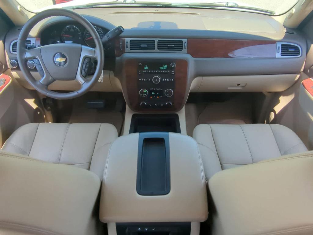 used 2011 Chevrolet Suburban car, priced at $10,589
