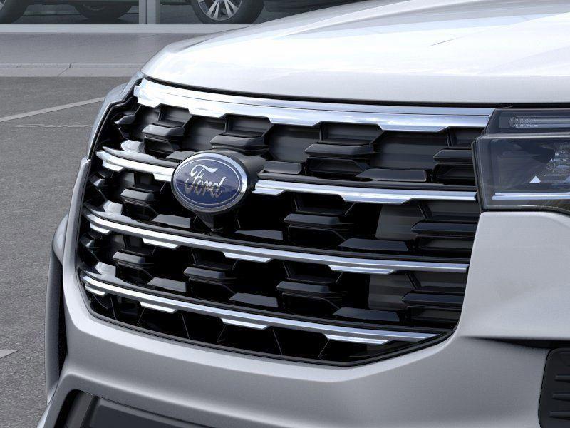 new 2025 Ford Explorer car, priced at $40,255