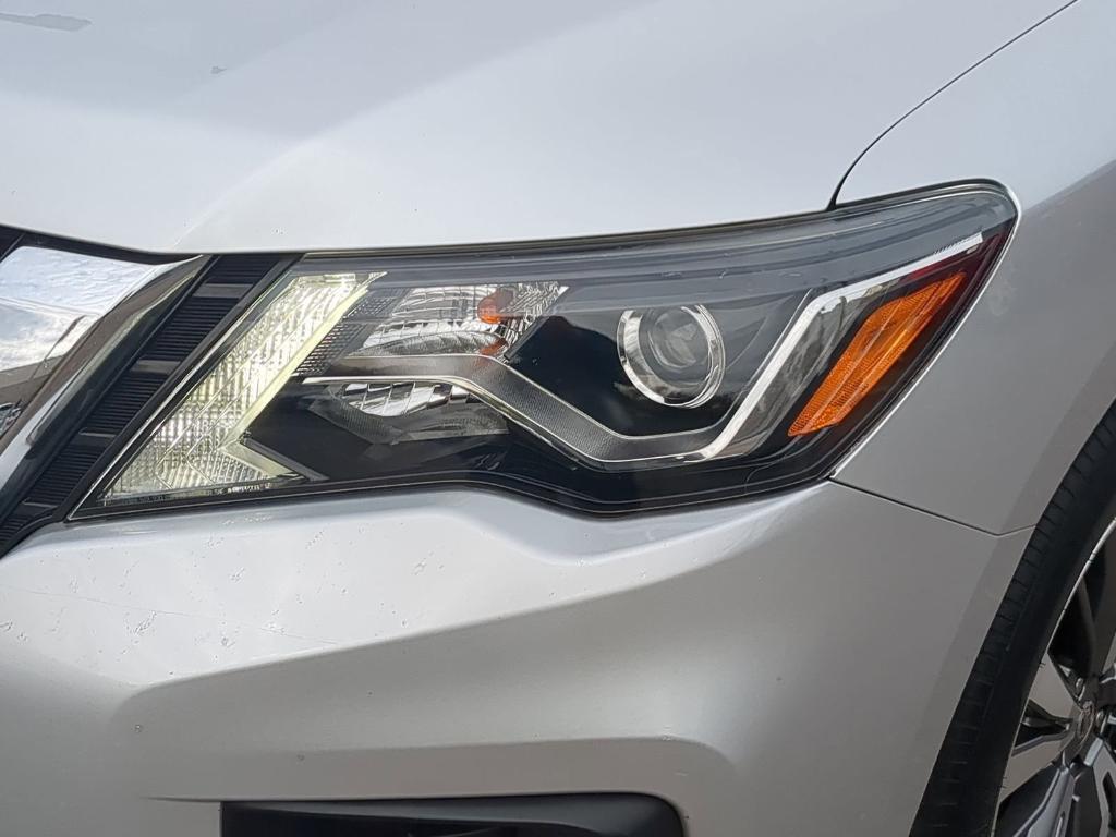 used 2019 Nissan Pathfinder car, priced at $10,489