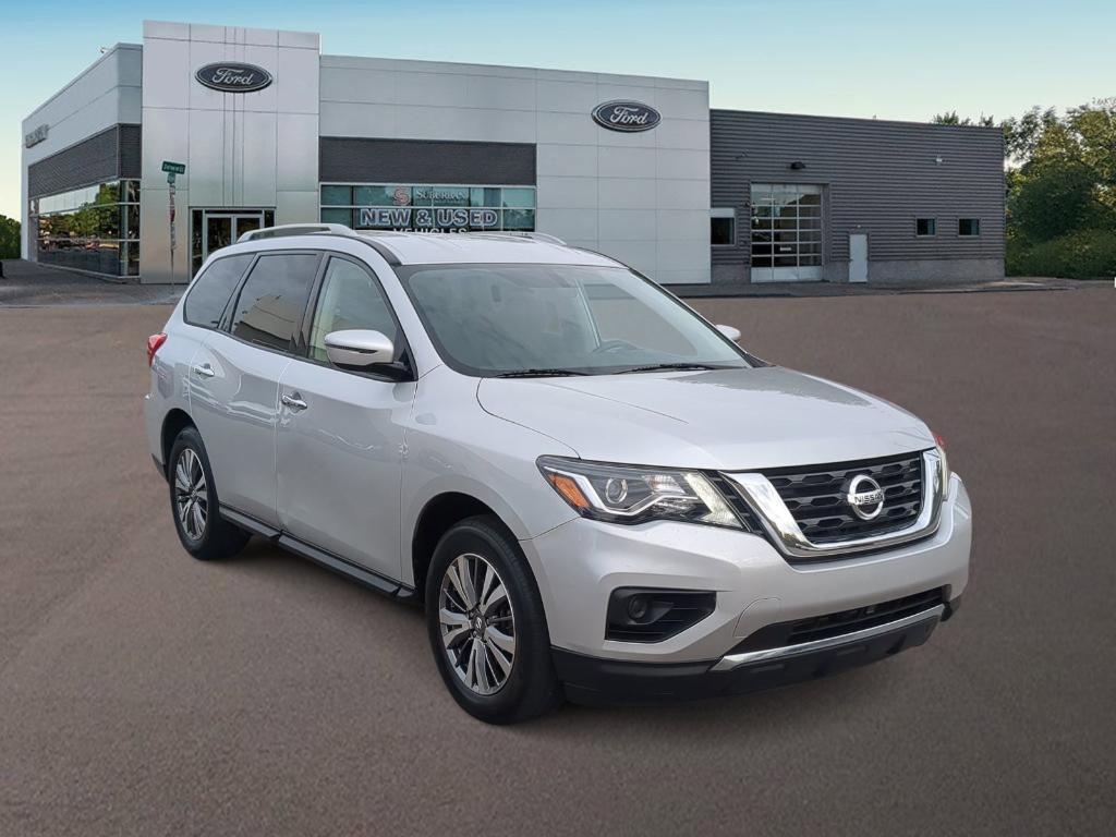 used 2019 Nissan Pathfinder car, priced at $10,489