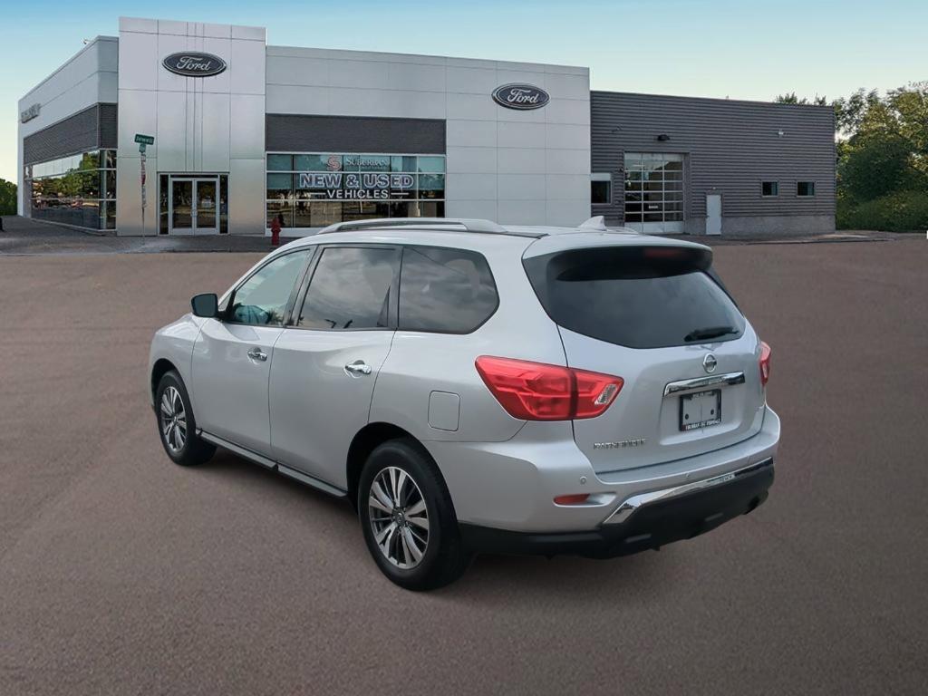 used 2019 Nissan Pathfinder car, priced at $10,489