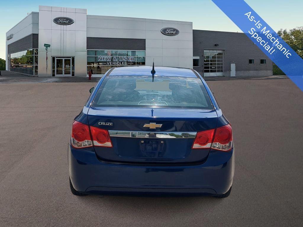 used 2013 Chevrolet Cruze car, priced at $2,489