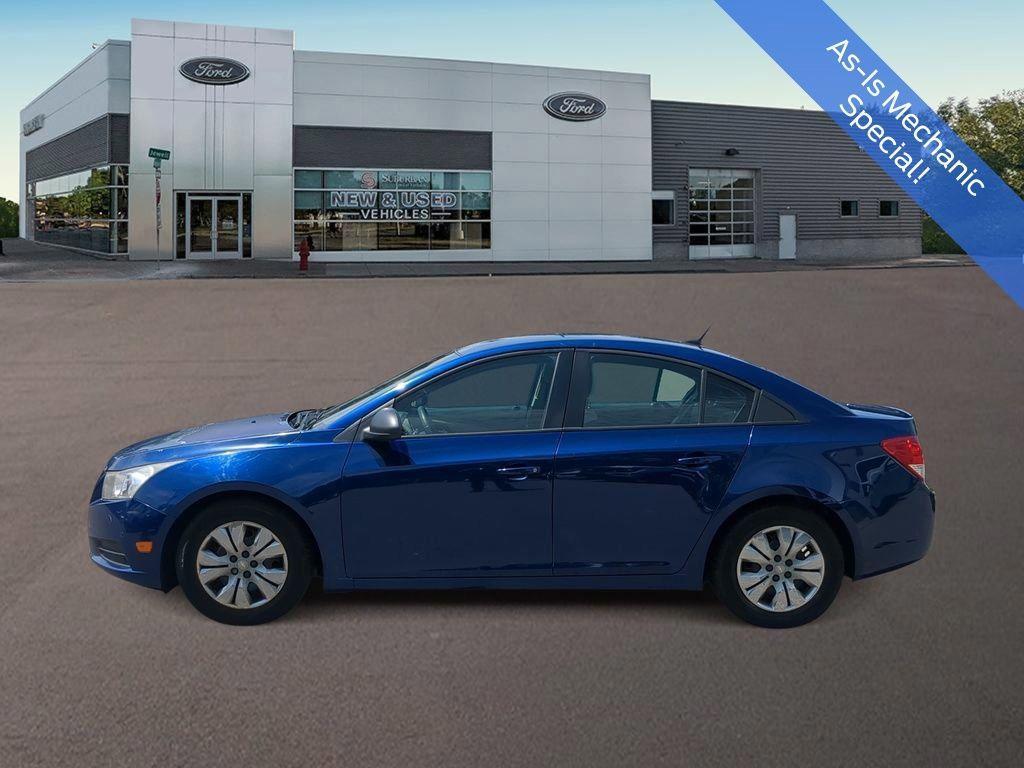 used 2013 Chevrolet Cruze car, priced at $2,489