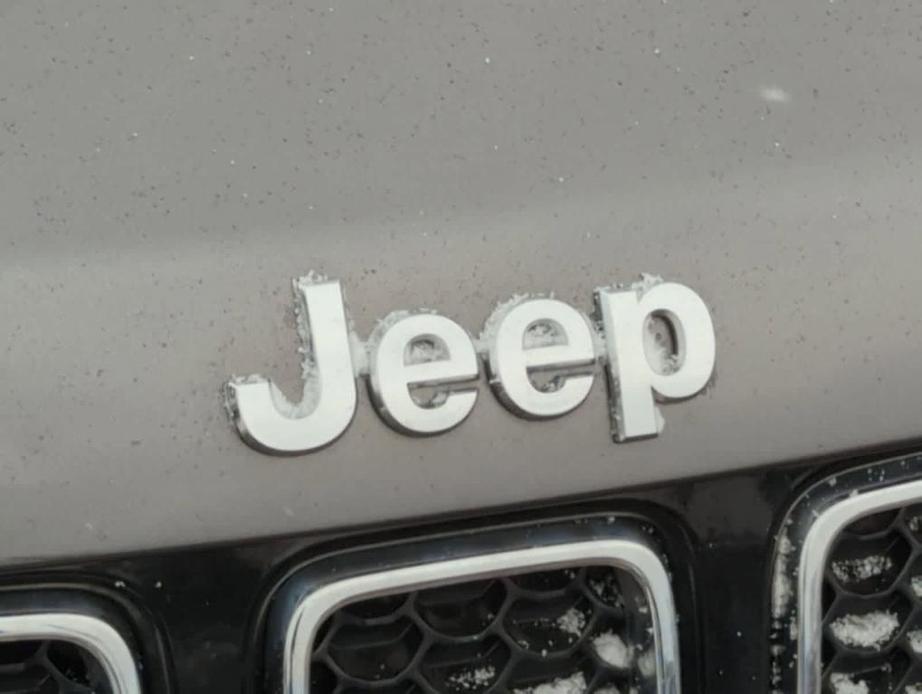 used 2019 Jeep Compass car, priced at $15,295