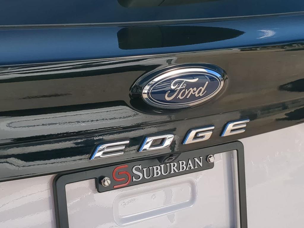 used 2022 Ford Edge car, priced at $25,839