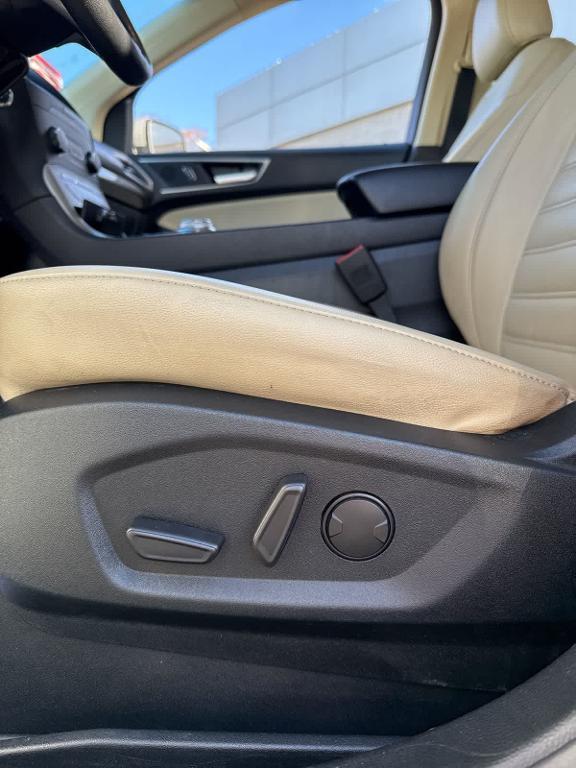 used 2020 Ford Edge car, priced at $16,489