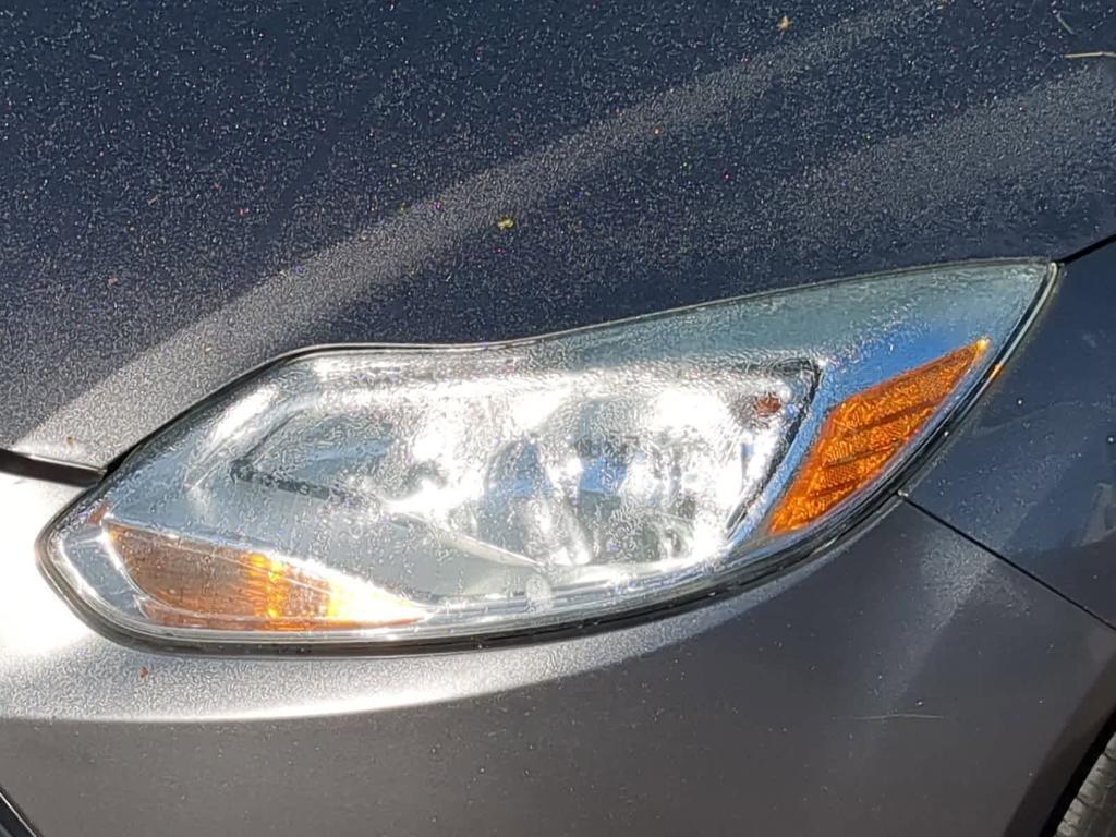 used 2013 Ford Focus car, priced at $2,489