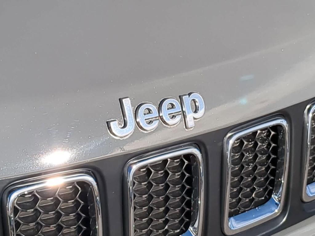 used 2020 Jeep Compass car, priced at $16,219