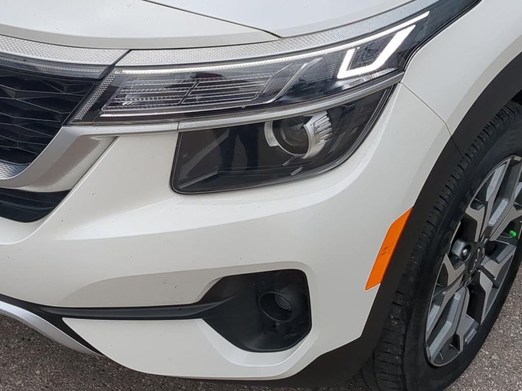 used 2023 Kia Seltos car, priced at $23,895
