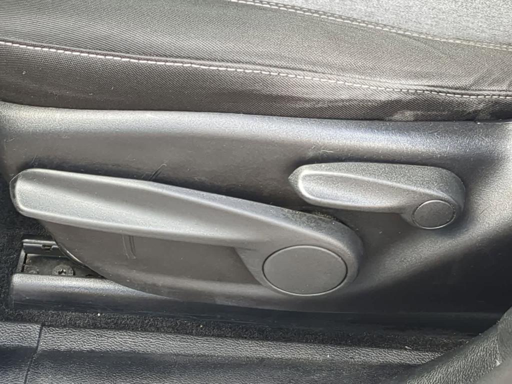 used 2014 Jeep Cherokee car, priced at $10,839